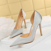 Pointy Toes Serpentine Satin Croc Pumps EU 33 / Silver / 7.5CM
